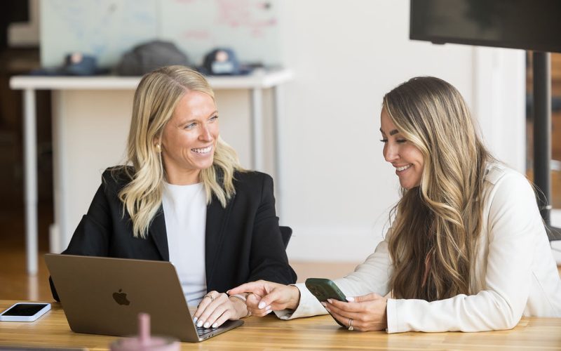 Best AI Assistants for Work in 2025: Why GO AI Helpers Are Redefining Productivity