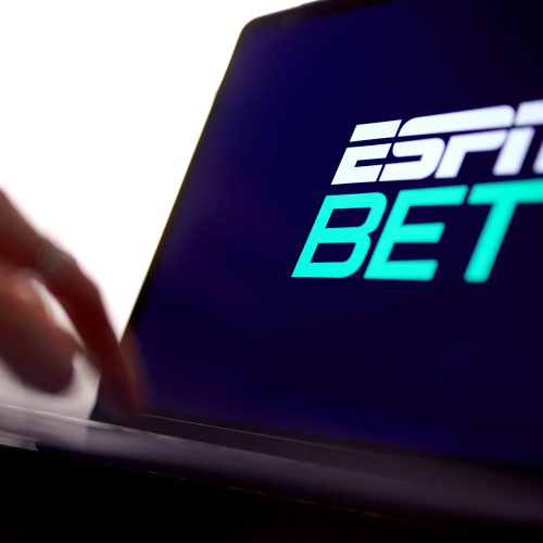 DraftKings takes over ESPN sports betting partnership from Penn Entertainment