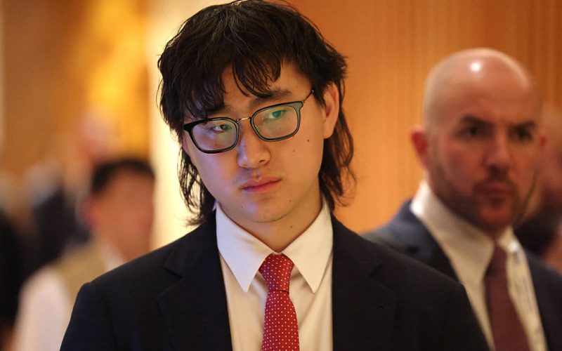 A year after Meta tapped Alexandr Wang to build a new AI model, Zuckerberg has to sell it
